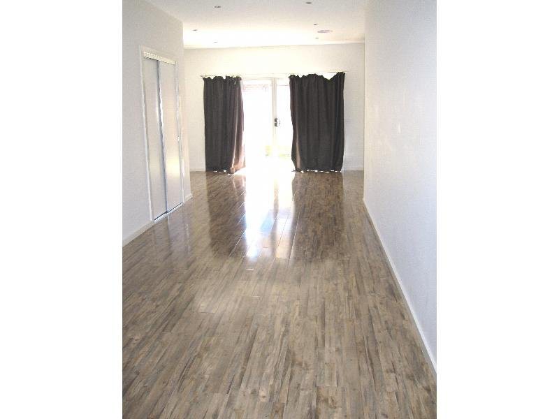 3/119 Cheddar Road, Reservoir, VIC 3073, Reservoir - Thumbnail 2