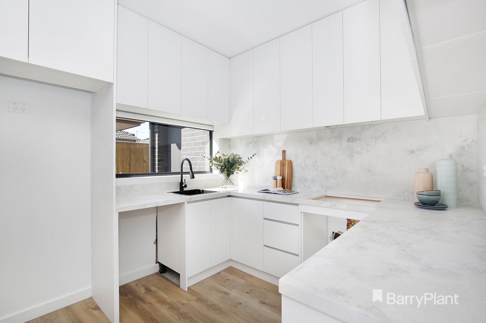 3/12 Bourchier Street, Glenroy, VIC 3046 - Thumbnail 2 - 17/05/2023