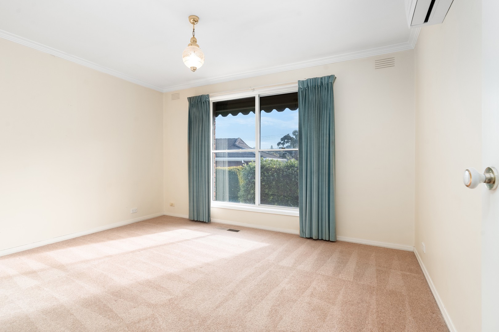 3/12 Duggan Court, Highton, VIC 3216, Highton - Thumbnail 4