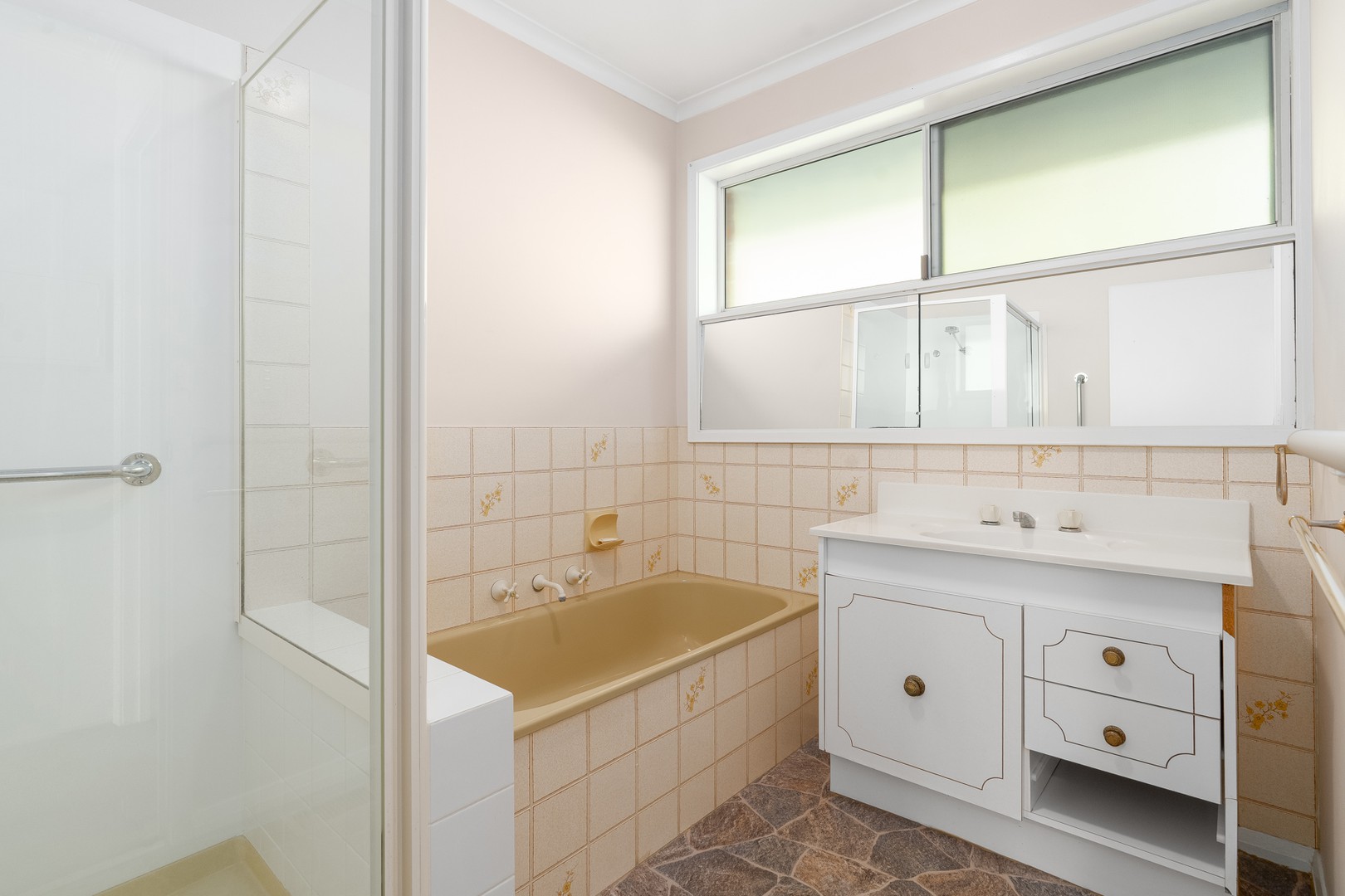 3/12 Duggan Court, Highton, VIC 3216, Highton - Thumbnail 7