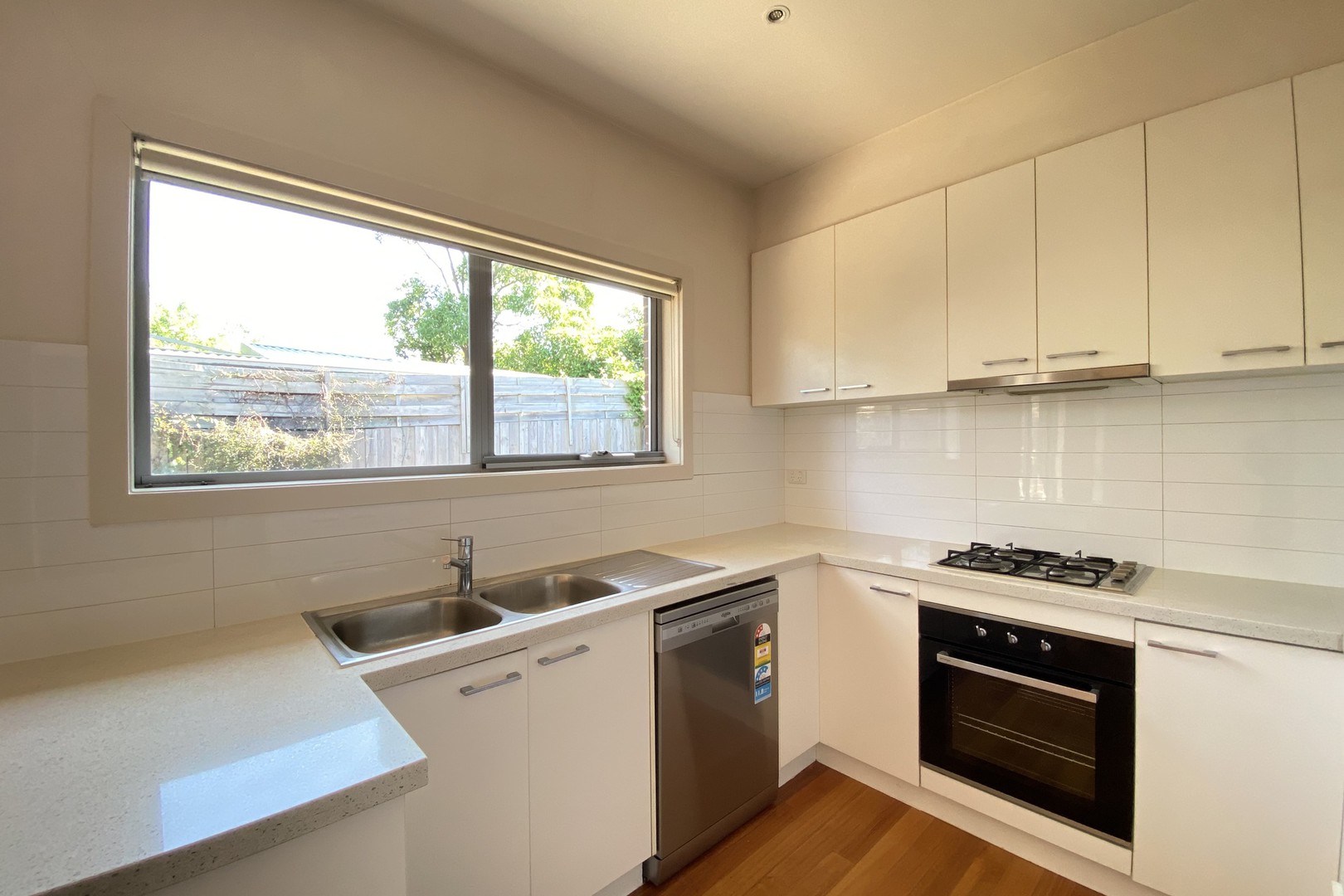 3/12 Griffiths Street, Reservoir, VIC 3073, Reservoir - Thumbnail 3