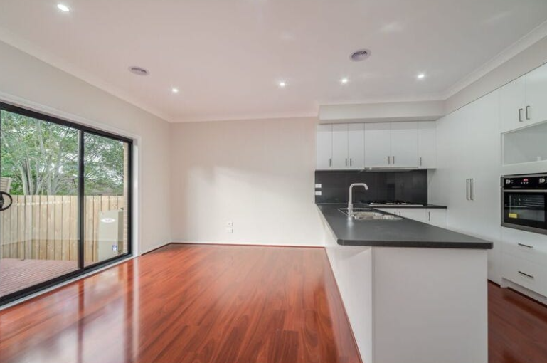 3/12 Heatherdale Road, Mitcham, VIC 3132 - Thumbnail 2 - 10/07/2026