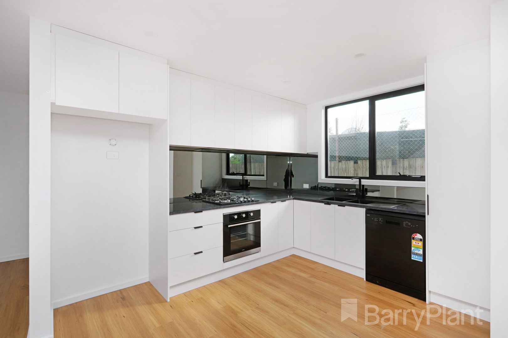 3/12 Lily StreetBraybrook, VIC 3019, Braybrook - Thumbnail 6