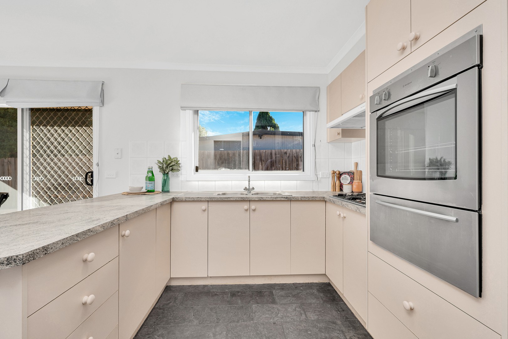 3/12 Mcglynn Avenue, South Morang, VIC 3752, South Morang - Thumbnail 4