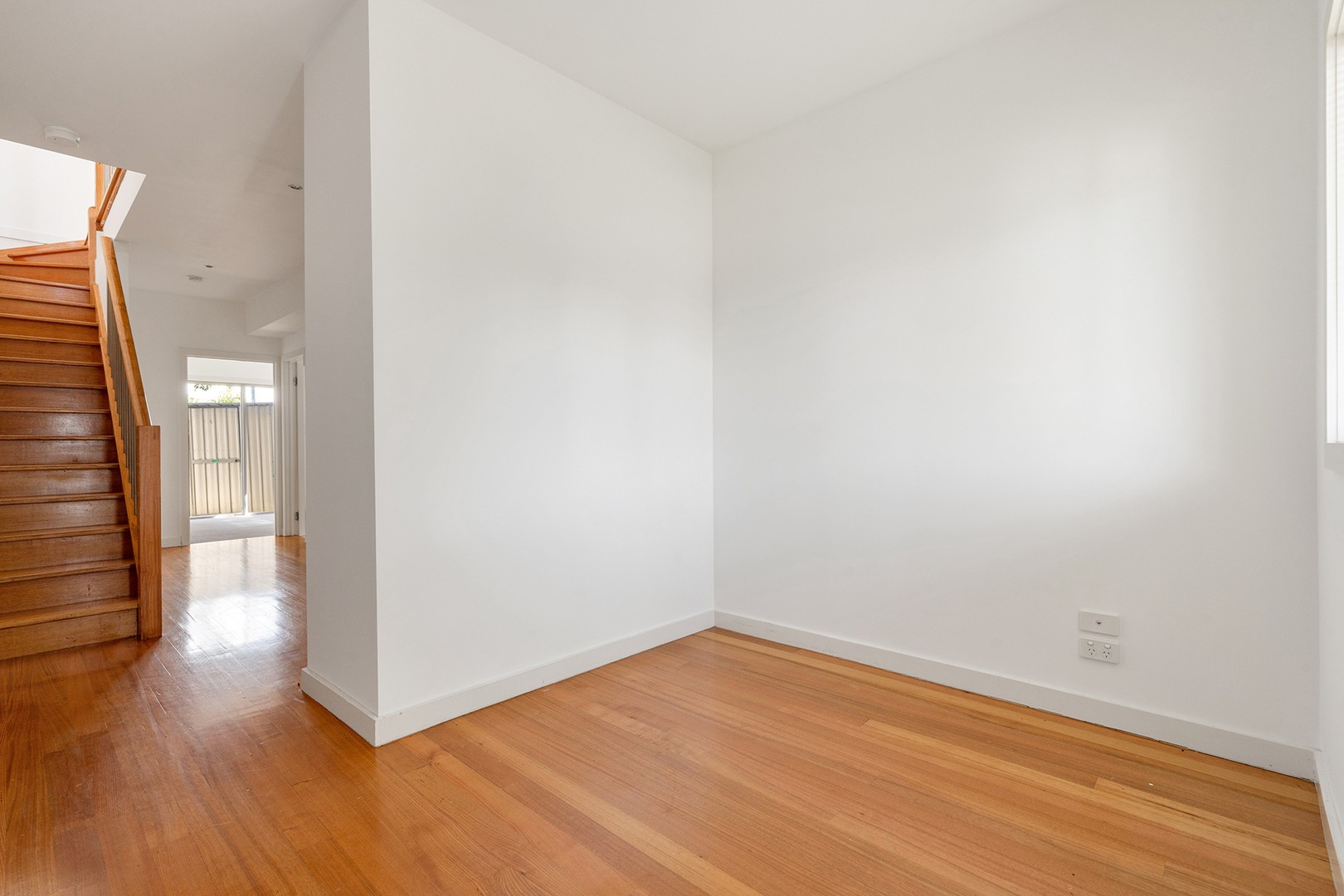 3/12 Oxley Court, Broadmeadows, VIC 3047 - Thumbnail 2 - 04/05/2026