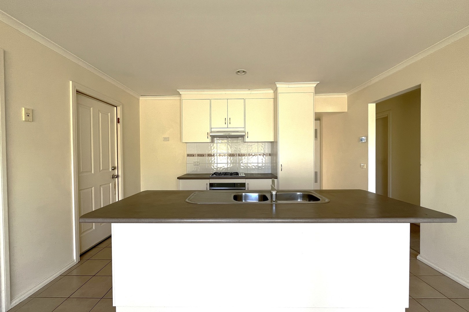 3/12 Renlik Court, Pakenham, VIC 3810 - Thumbnail 1 - 14/07/2025