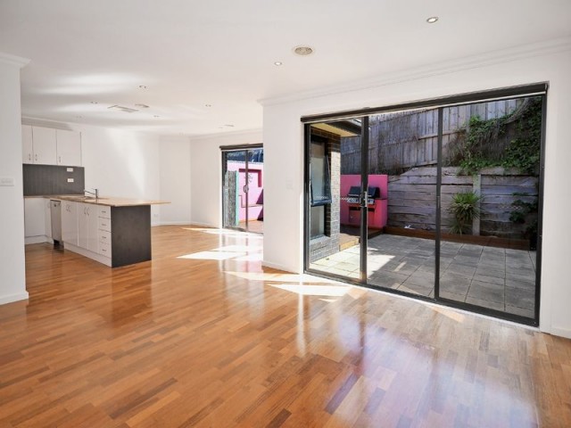 3/122 Ogilvie Street, Essendon, VIC 3040, Essendon - Thumbnail 2