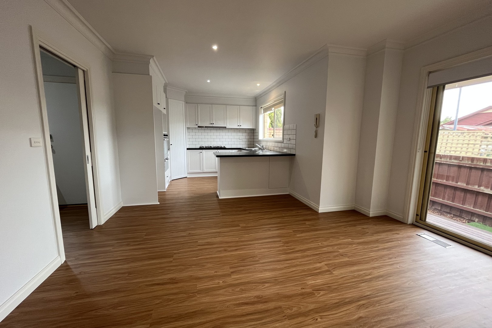 3/124-126 Tyler Street, Preston, VIC 3072, Reservoir - Thumbnail 2