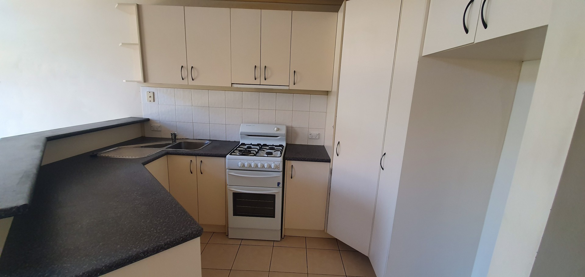 3/13-15 Housden Street, Broadmeadows, VIC 3047, Broadmeadows - Thumbnail 2
