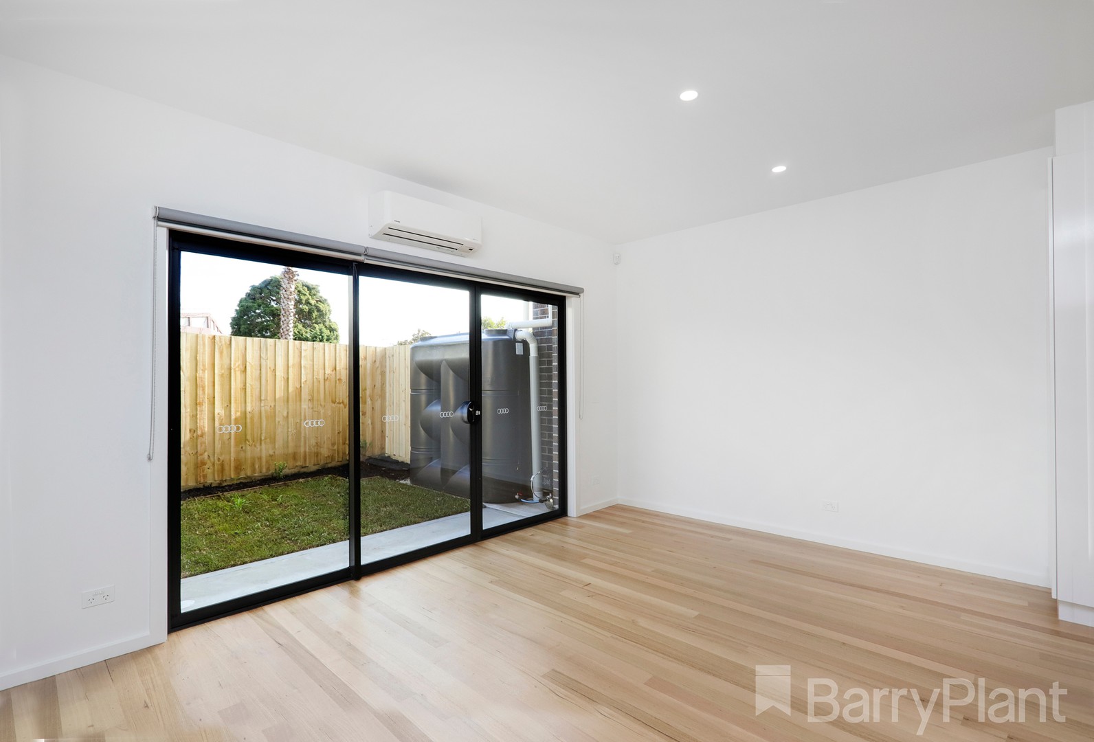 3/13 Burbank Ave, Gladstone Park, VIC 3043 - Thumbnail 2 - 18/06/2026