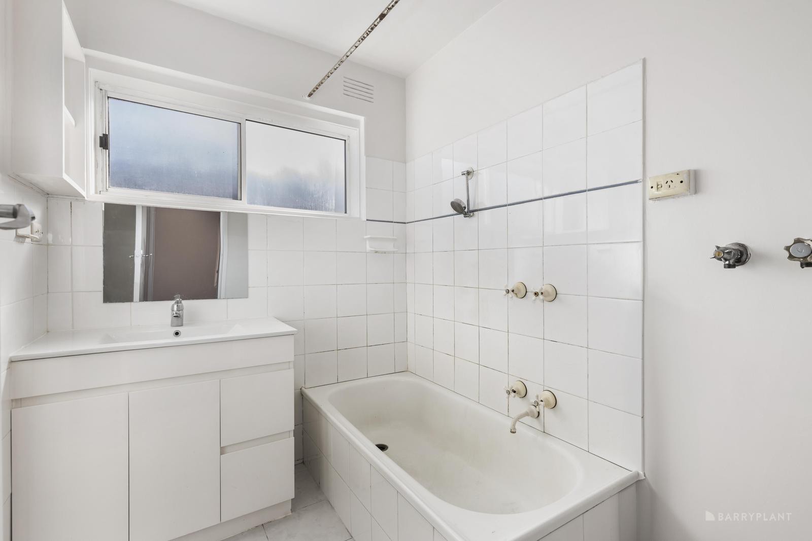 3/13 Main Street, Blackburn, VIC 3130, Blackburn - Thumbnail 6