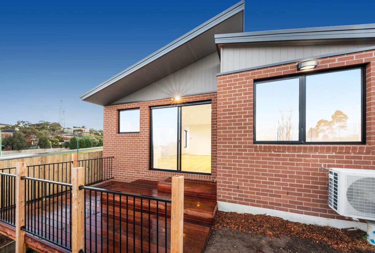 3/13 Oakhill Avenue, Highton, VIC 3216, Highton - Thumbnail 3