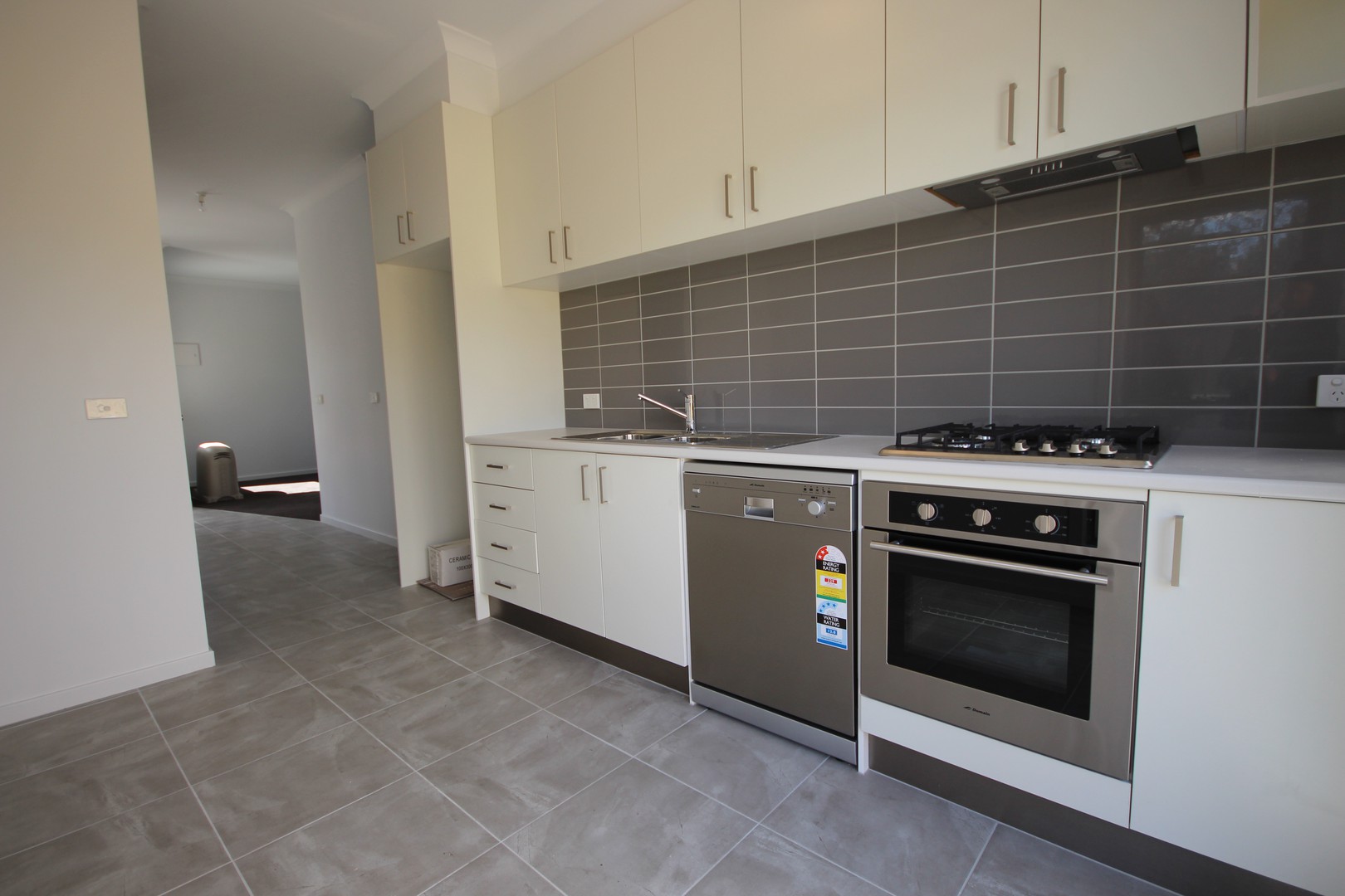 3/13 Ontario Avenue, Corio, VIC 3214, Corio - Thumbnail 2