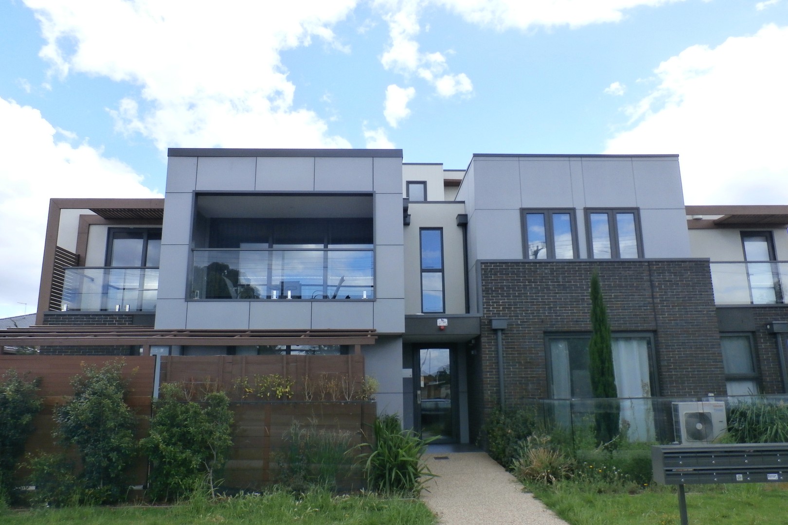 3/133 Nicholson Street, Coburg, VIC 3058, Coburg - Thumbnail 2