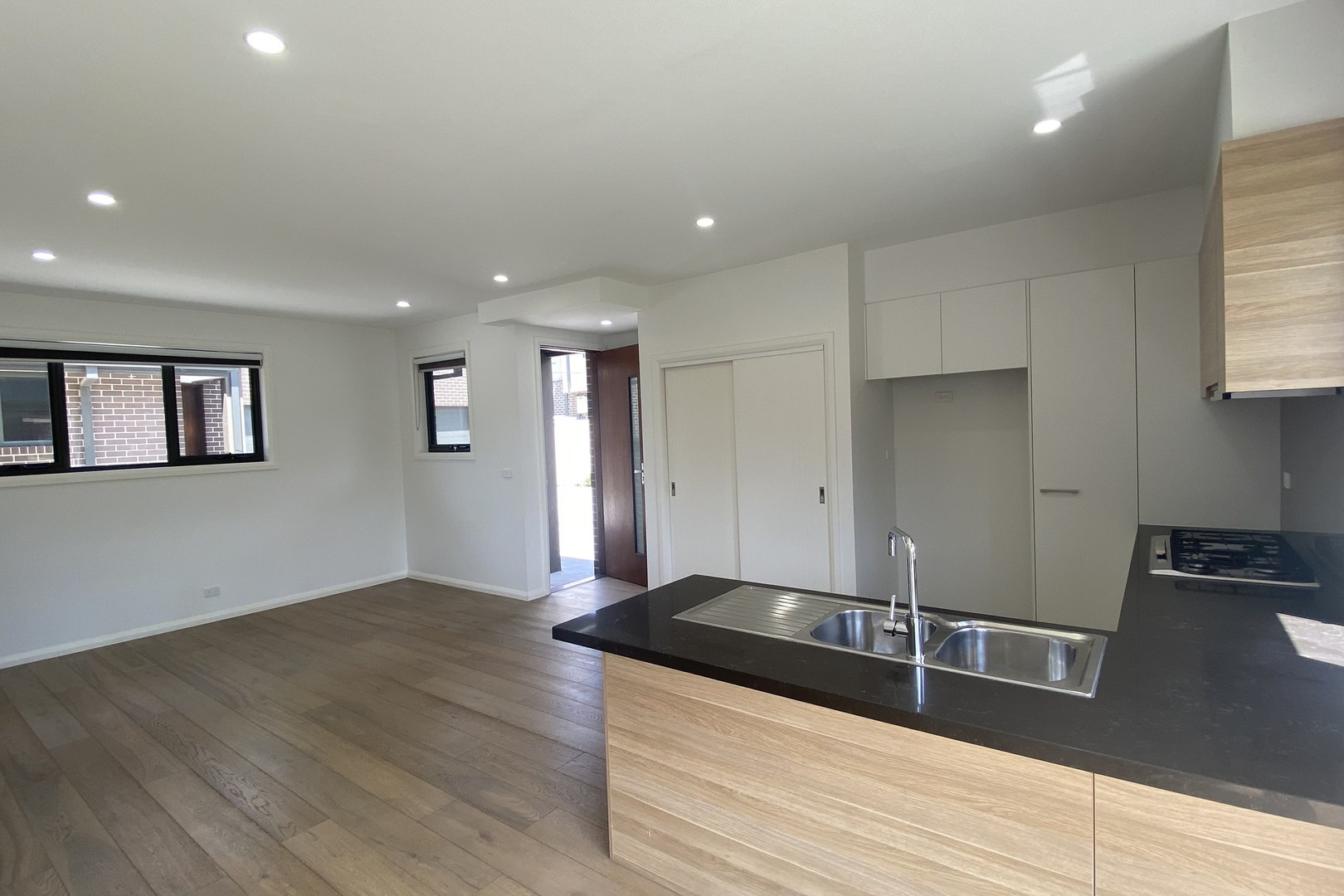3/138-140 St Vigeons Road, Reservoir, VIC 3073, Reservoir - Thumbnail 6