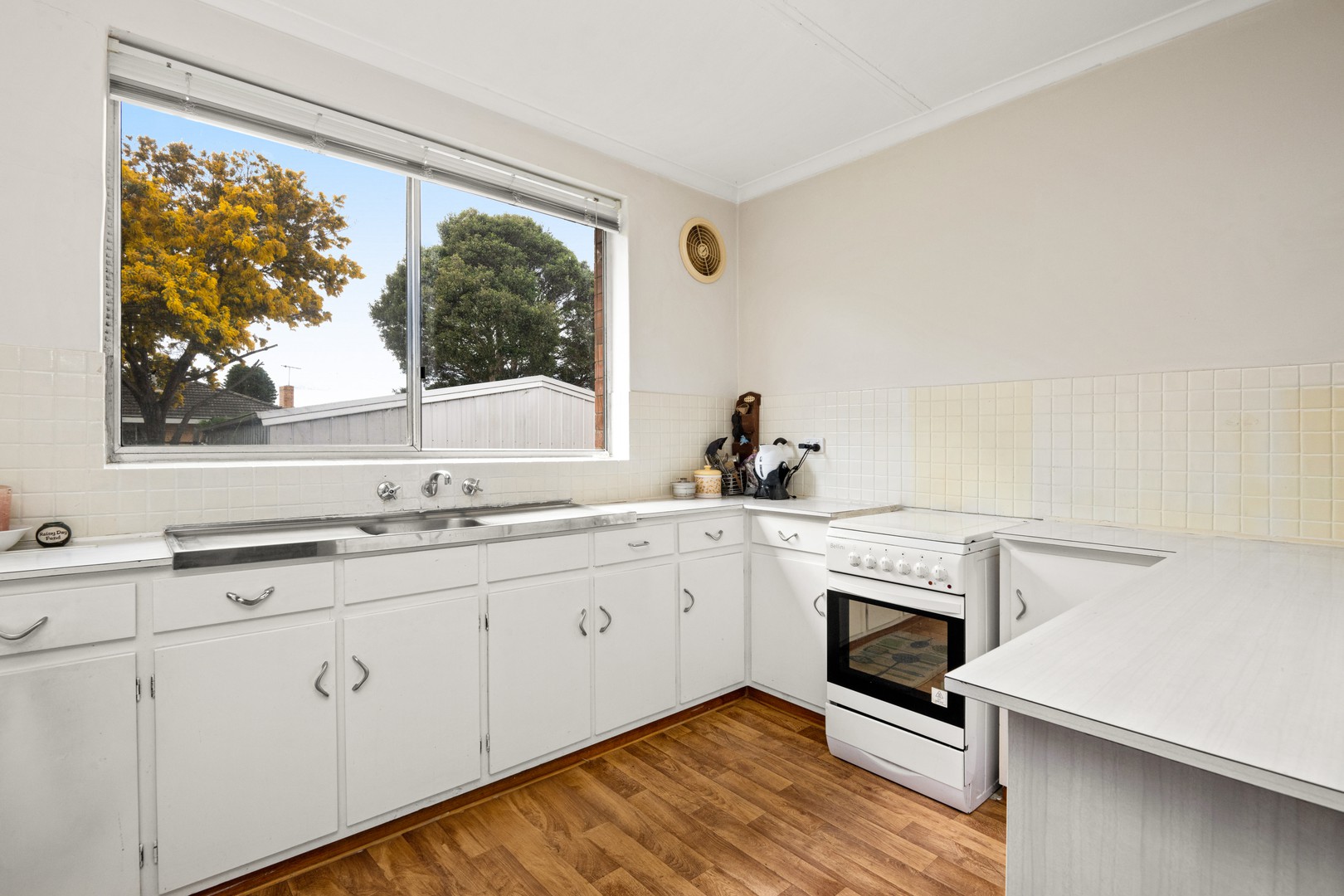 3/14-16 Wolseley Grove, Bell Post Hill, VIC 3215 - Thumbnail 2 - 21/05/2025