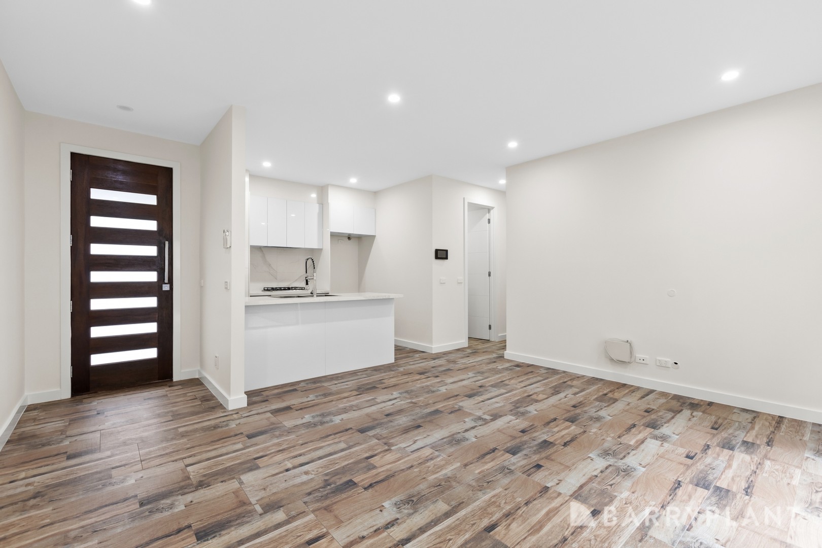 3/14 Winifred Street, Oak Park, VIC 3046 - Thumbnail 2 - 05/05/2025