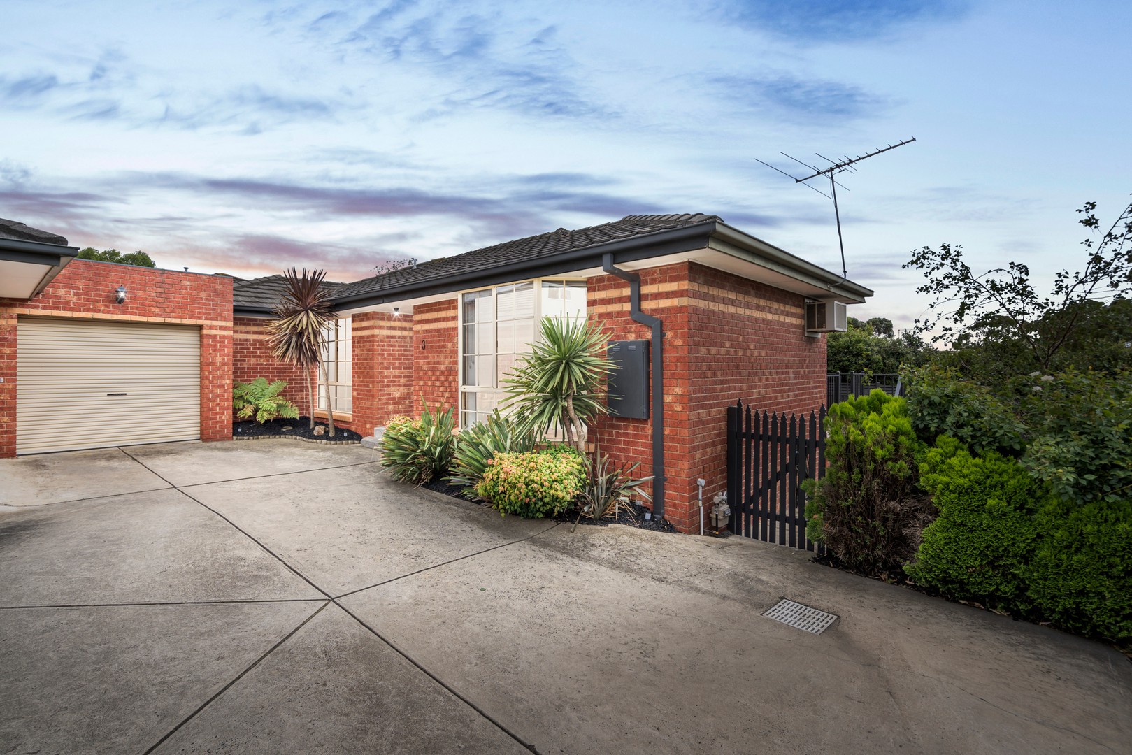 3/140 Lebanon Street, Strathmore, VIC 3041 - Thumbnail 2 - 30/01/2025
