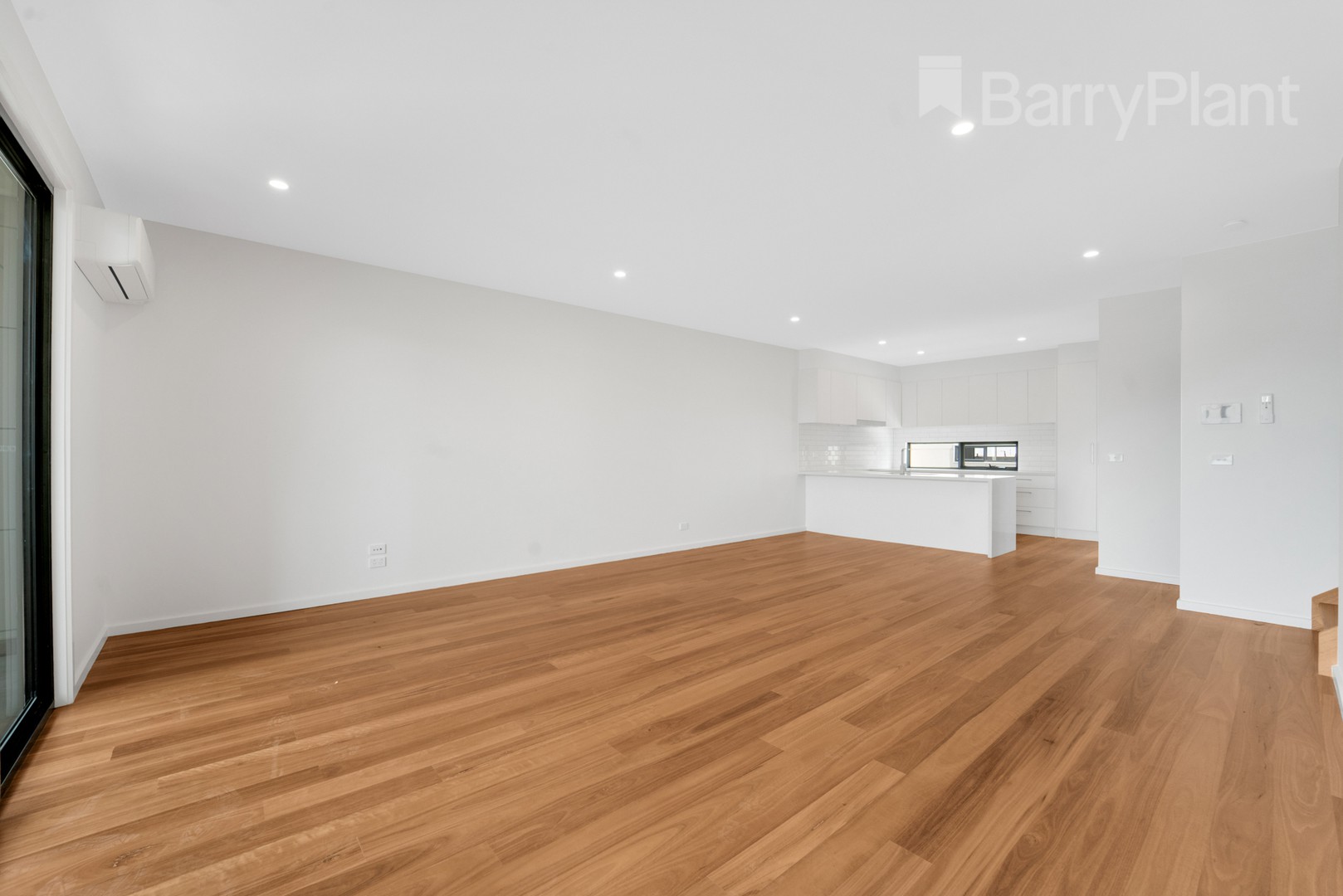 3/15-17 Kenilworth Street, Reservoir, VIC 3073, Reservoir - Thumbnail 3