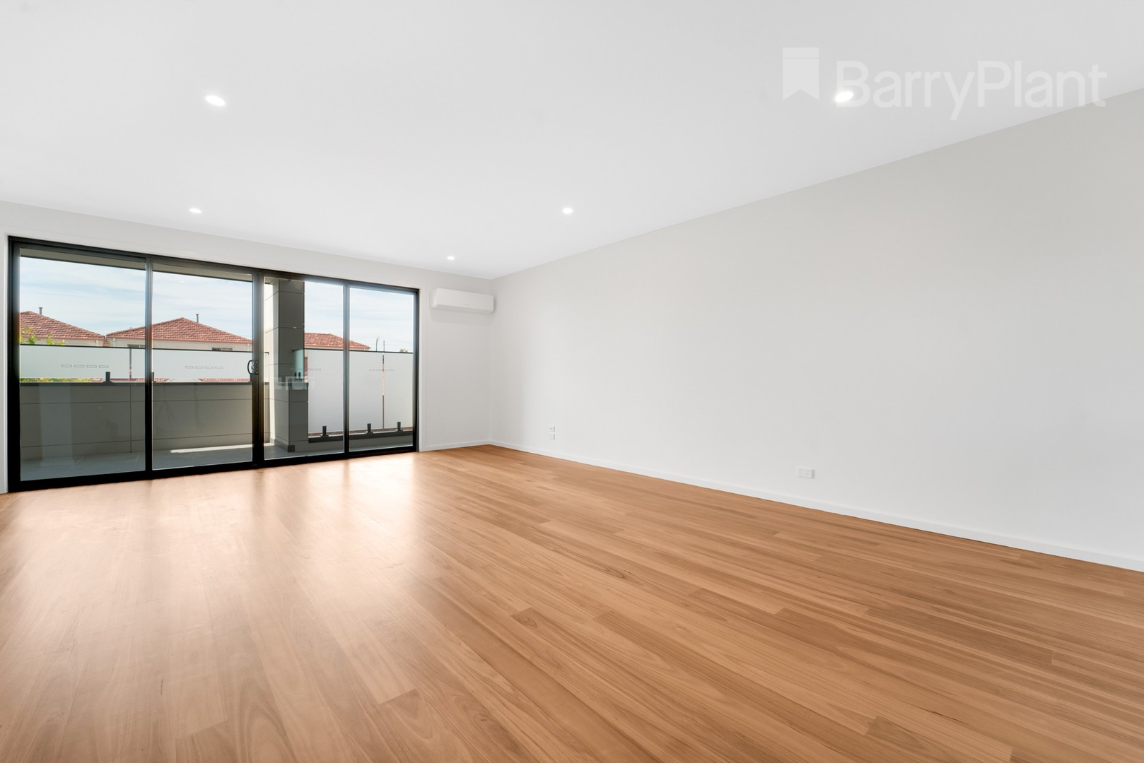 3/15-17 Kenilworth Street, Reservoir, VIC 3073, Reservoir - Thumbnail 4