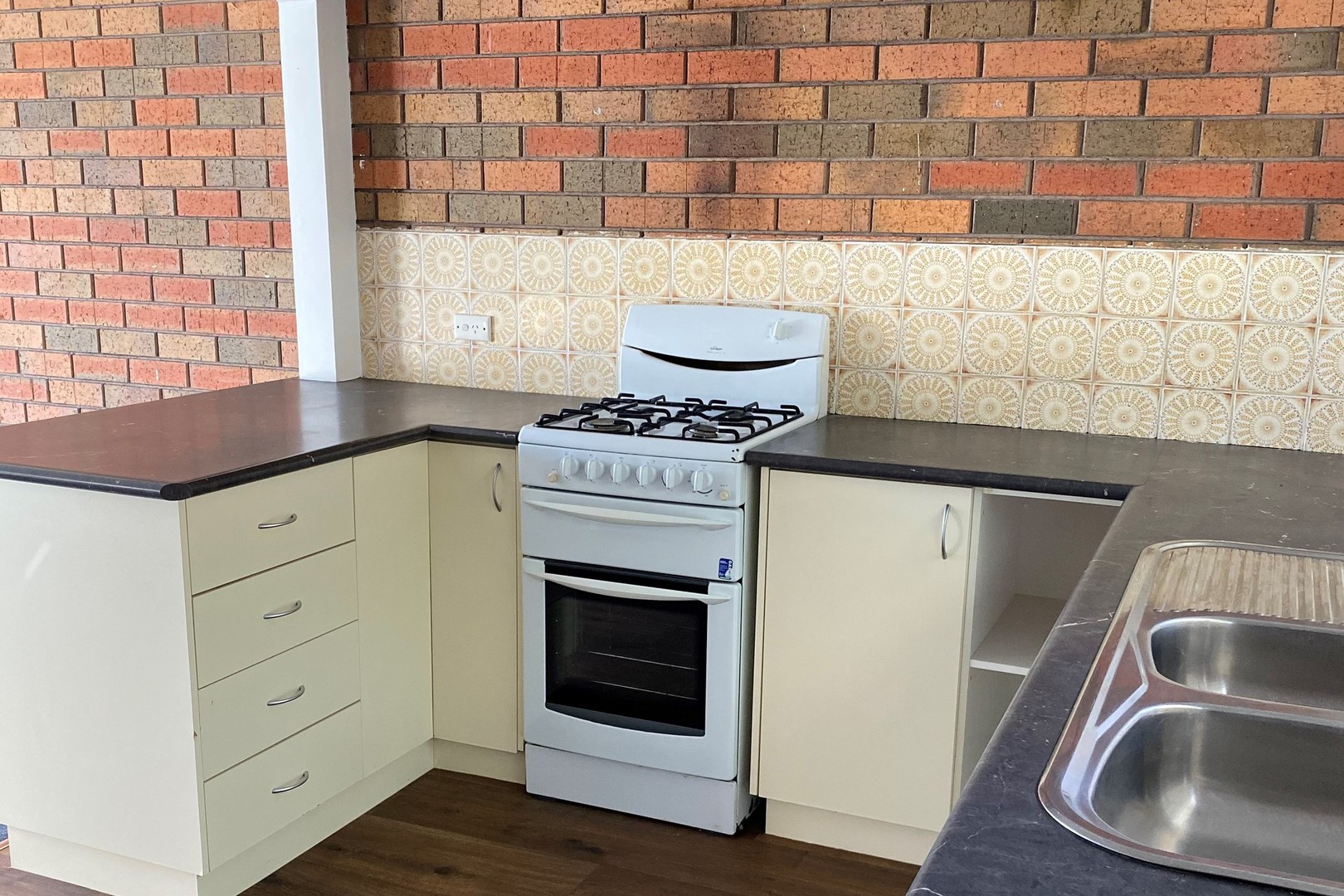 3/15 Aquila Court, Ballarat North, VIC 3350, Ballarat North - Thumbnail 2