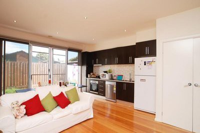 3/15 Cromwell Street, Glenroy, VIC 3046 - Thumbnail 1 - 05/11/2025