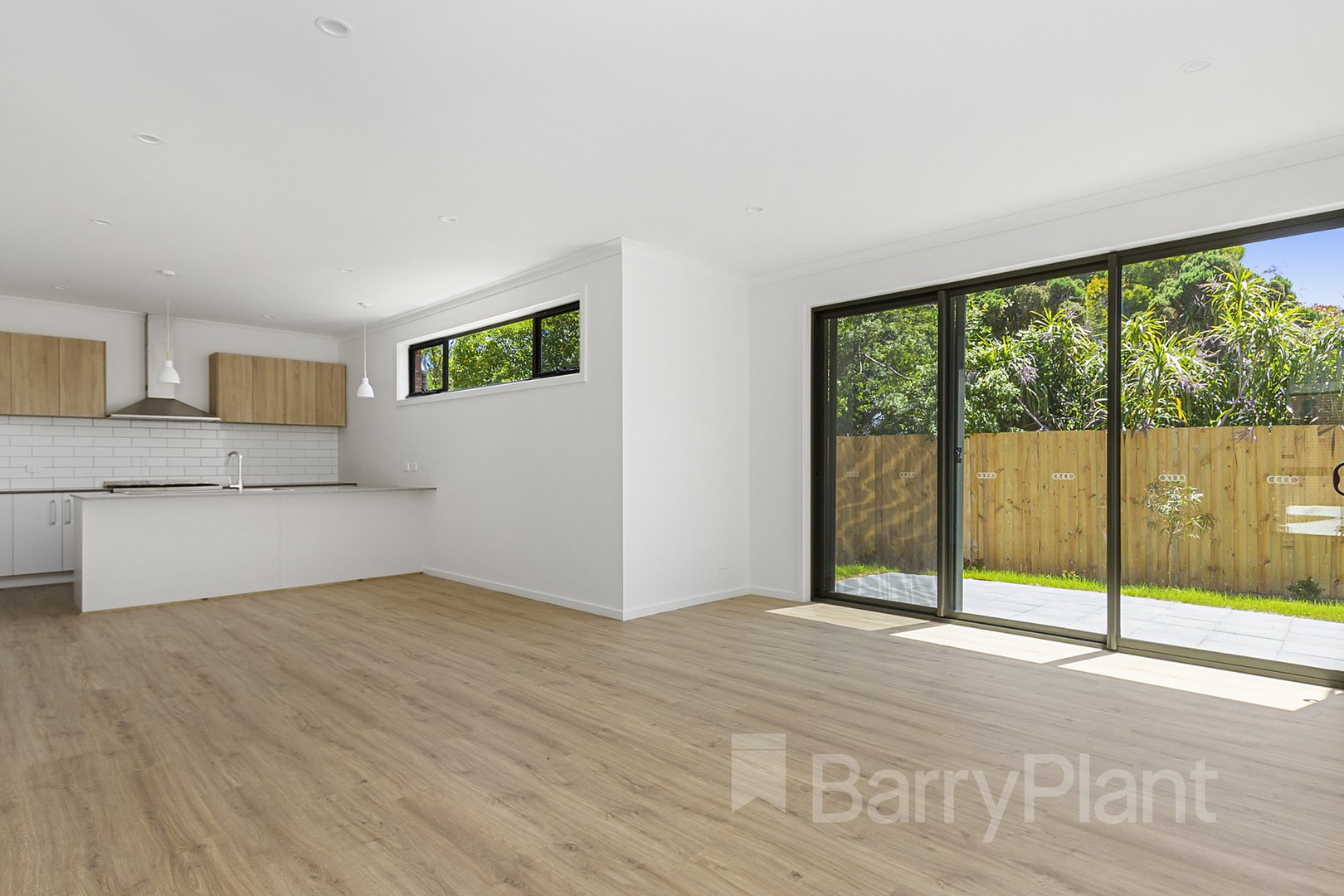 3/15 Durham Road, Kilsyth, VIC 3137, Kilsyth - Thumbnail 2
