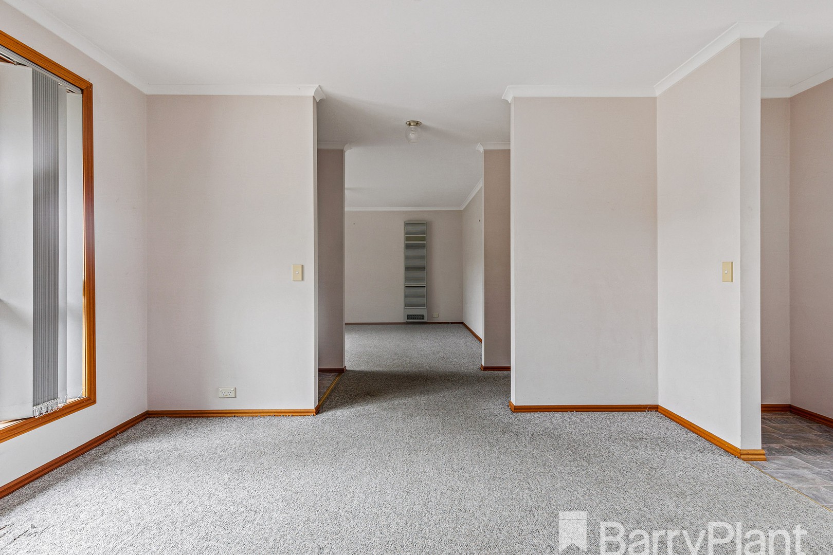 3/15 Park Street, Wendouree, VIC 3355, Wendouree - Thumbnail 2