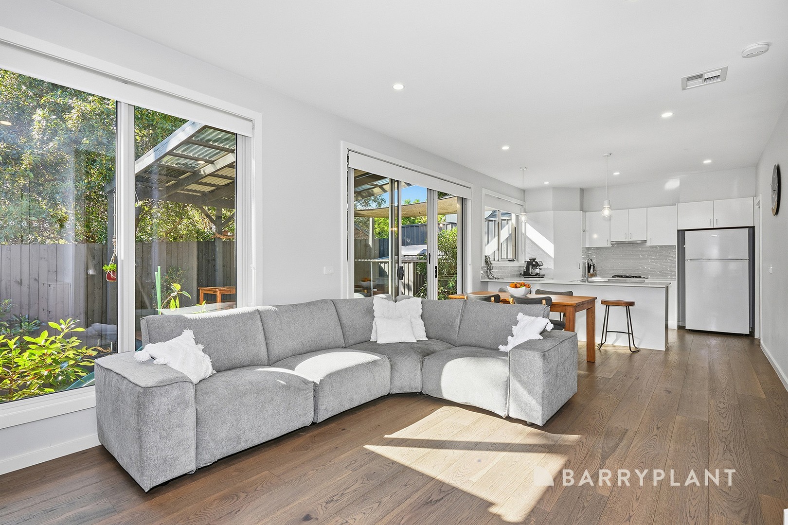 3/15 Wattle Road, Bayswater North, VIC 3153 - Thumbnail 2 - 22/04/2026