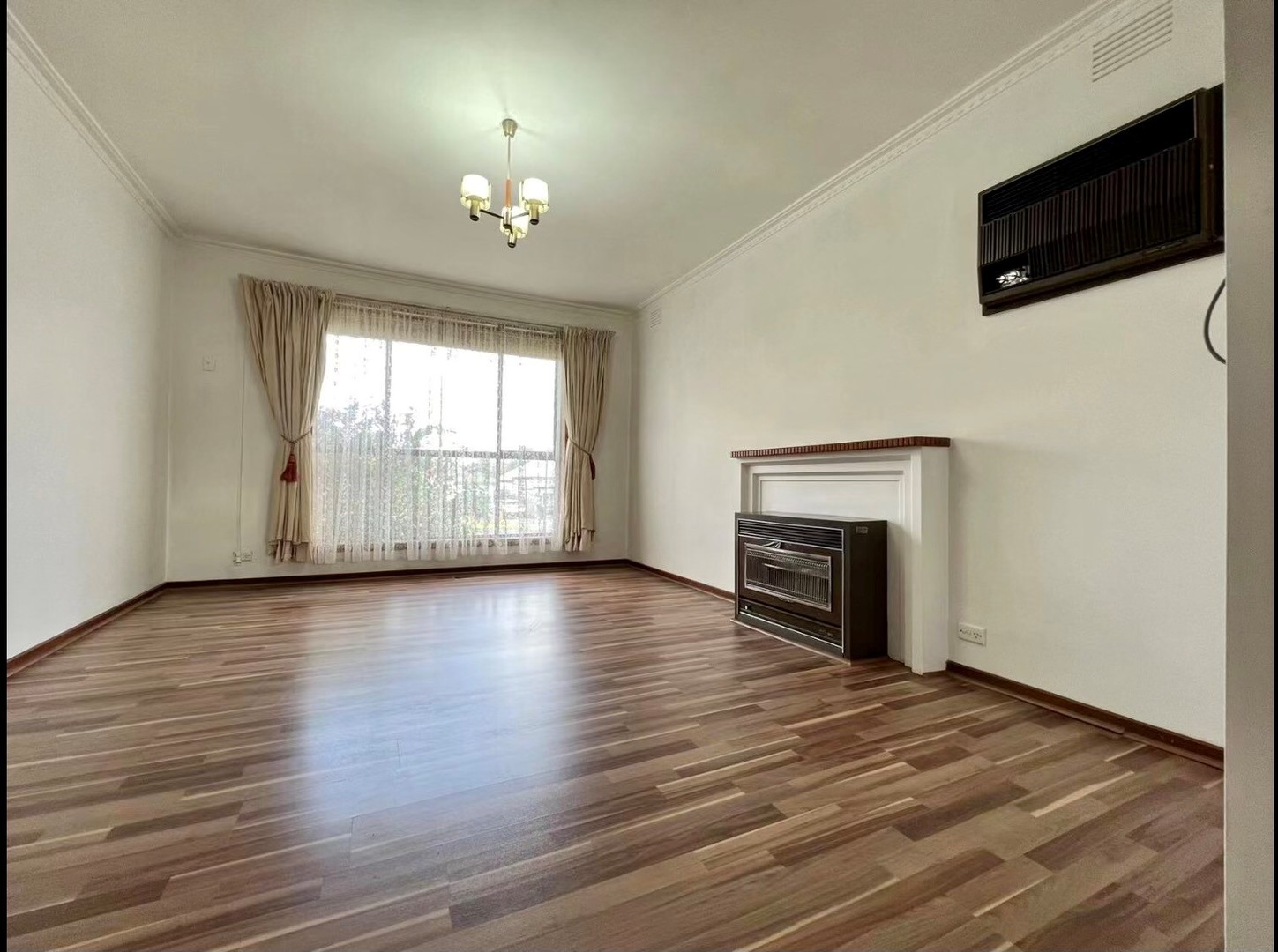 3/16-18 Violet  Street, Essendon, VIC 3040 - Thumbnail 2 - 09/11/2021