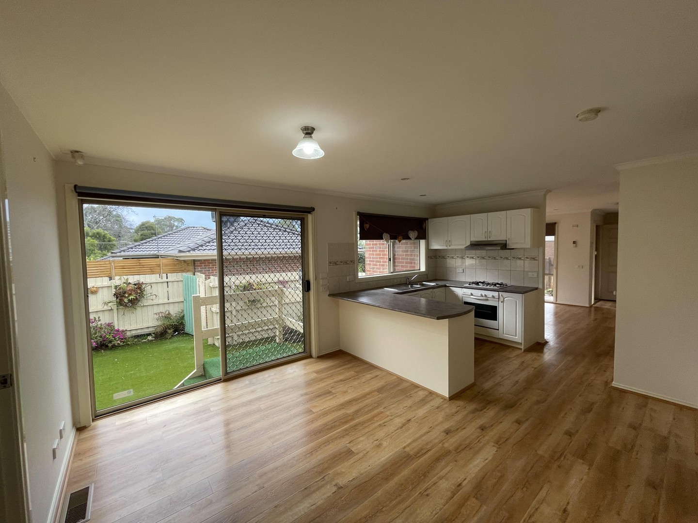 3/16 Bambury St, Boronia, VIC 3155, Boronia - Thumbnail 2