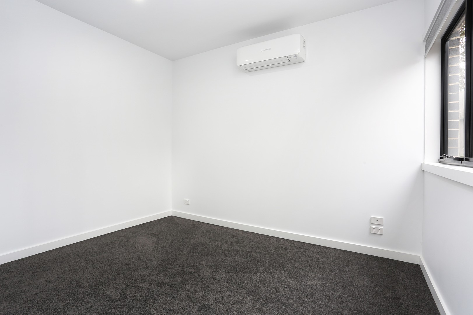 3/16 Barina Road, Oak Park, VIC 3046 - Thumbnail 1 - 08/12/2025