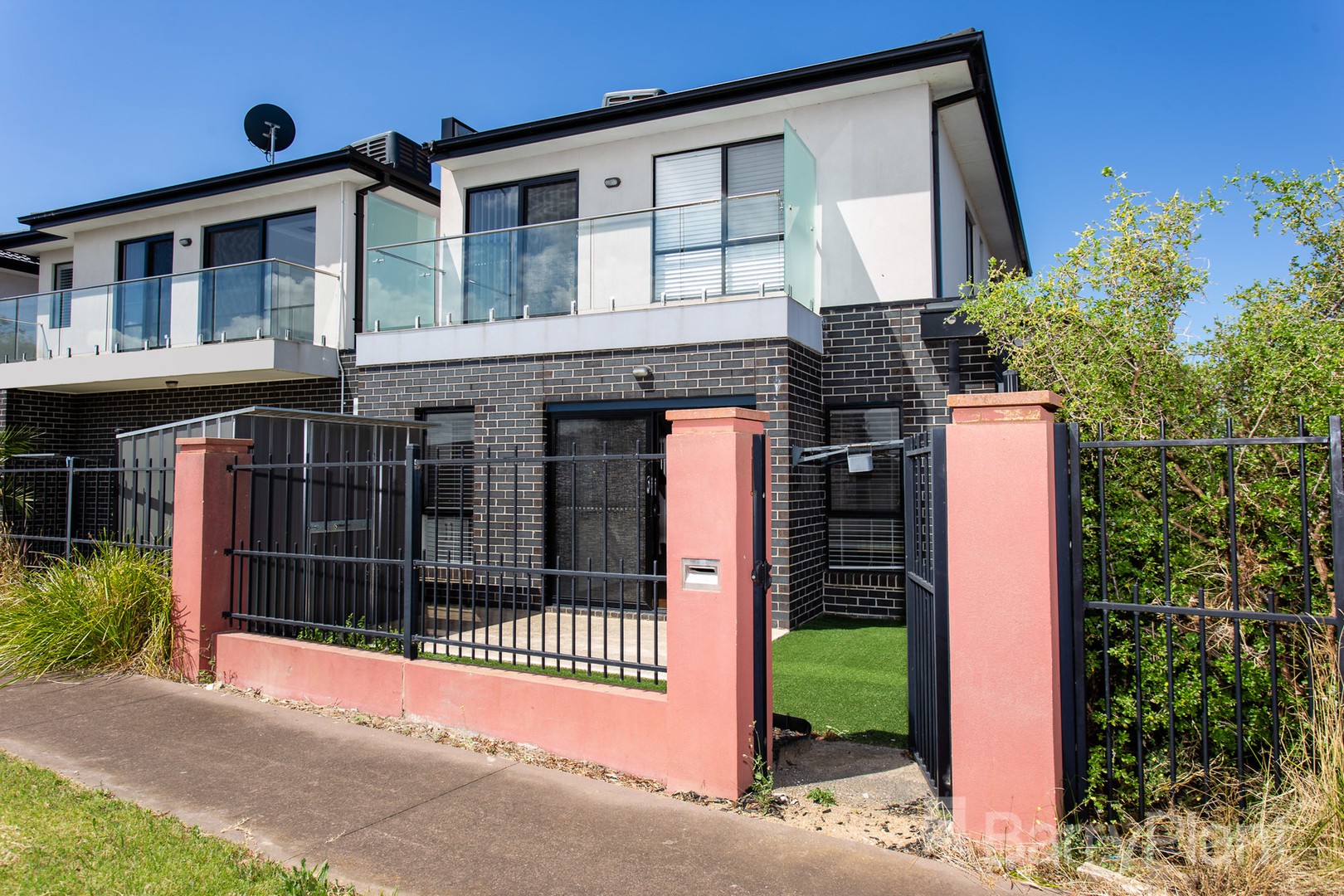 3/16 La Rochelle Boulevard, Point Cook, VIC 3030, Point Cook - Thumbnail 2