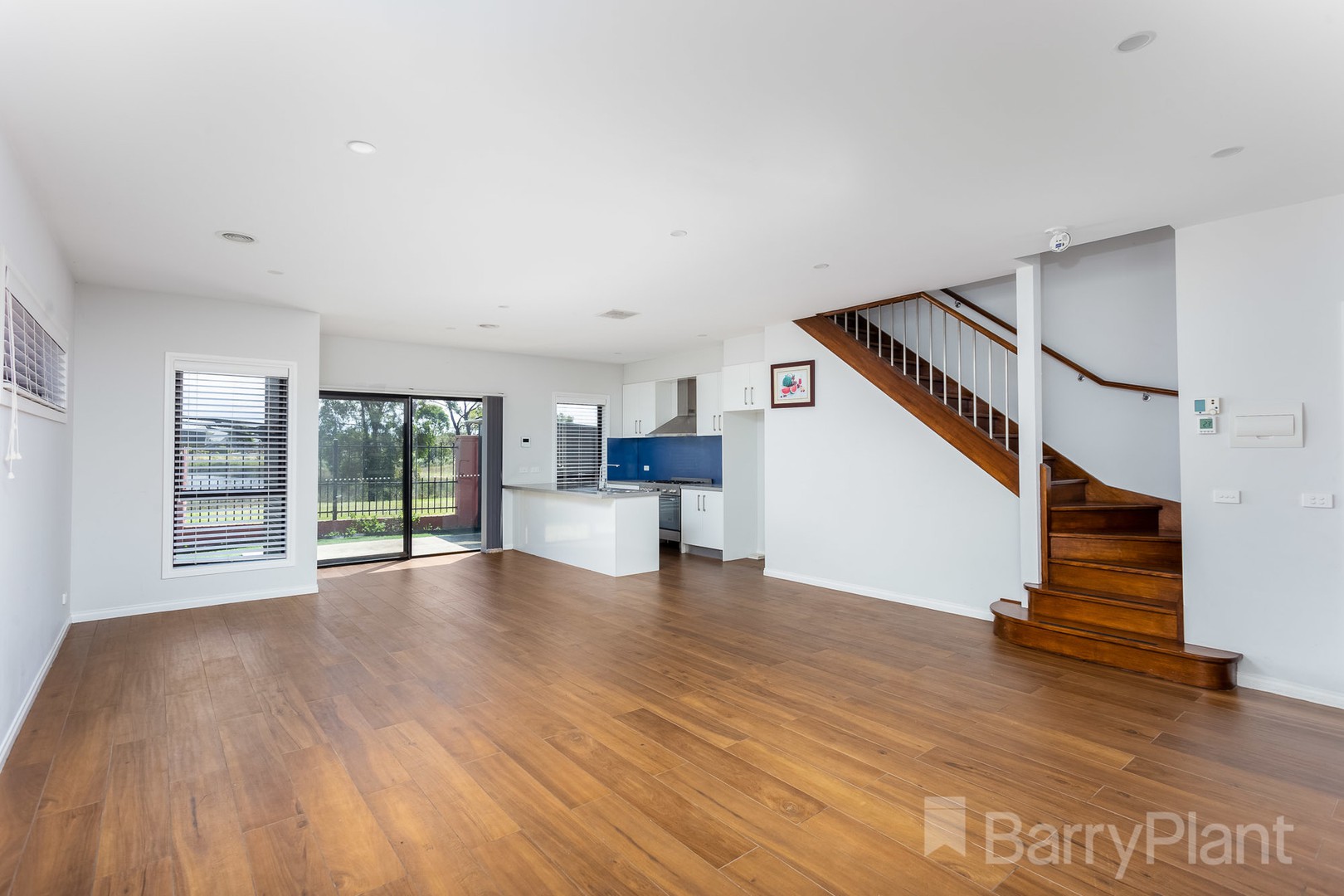 3/16 La Rochelle Boulevard, Point Cook, VIC 3030, Point Cook - Thumbnail 3