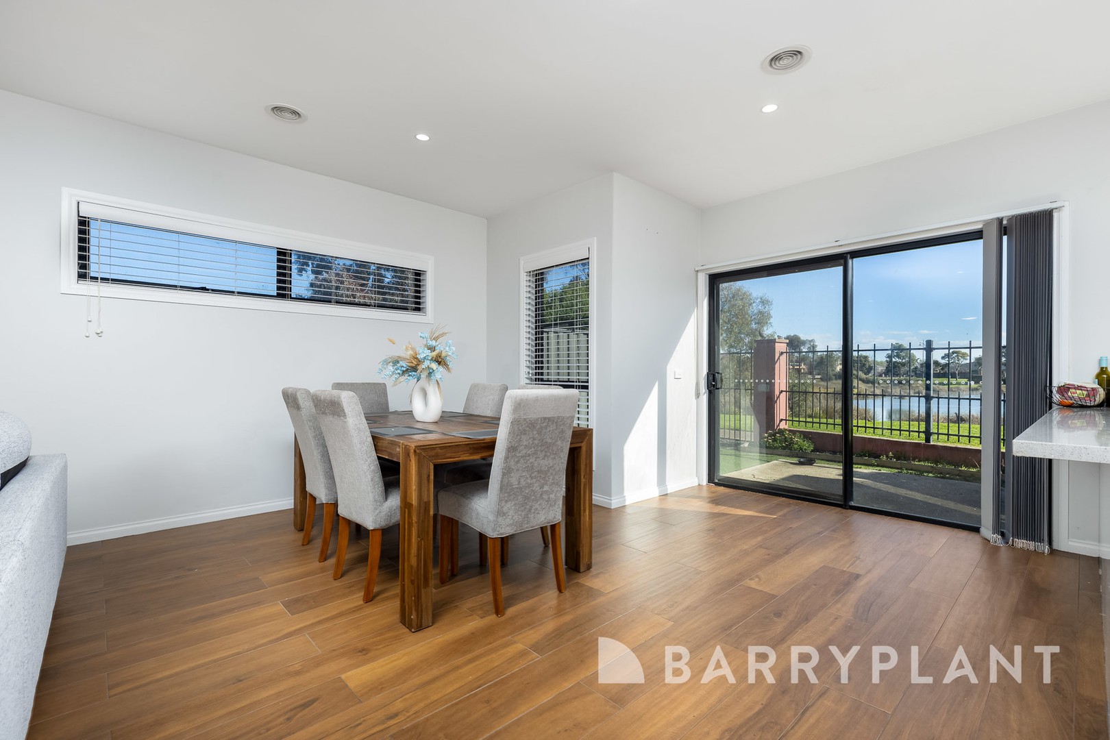 3/16 La Rochelle Boulevard, Point Cook, VIC 3030, Point Cook - Thumbnail 5