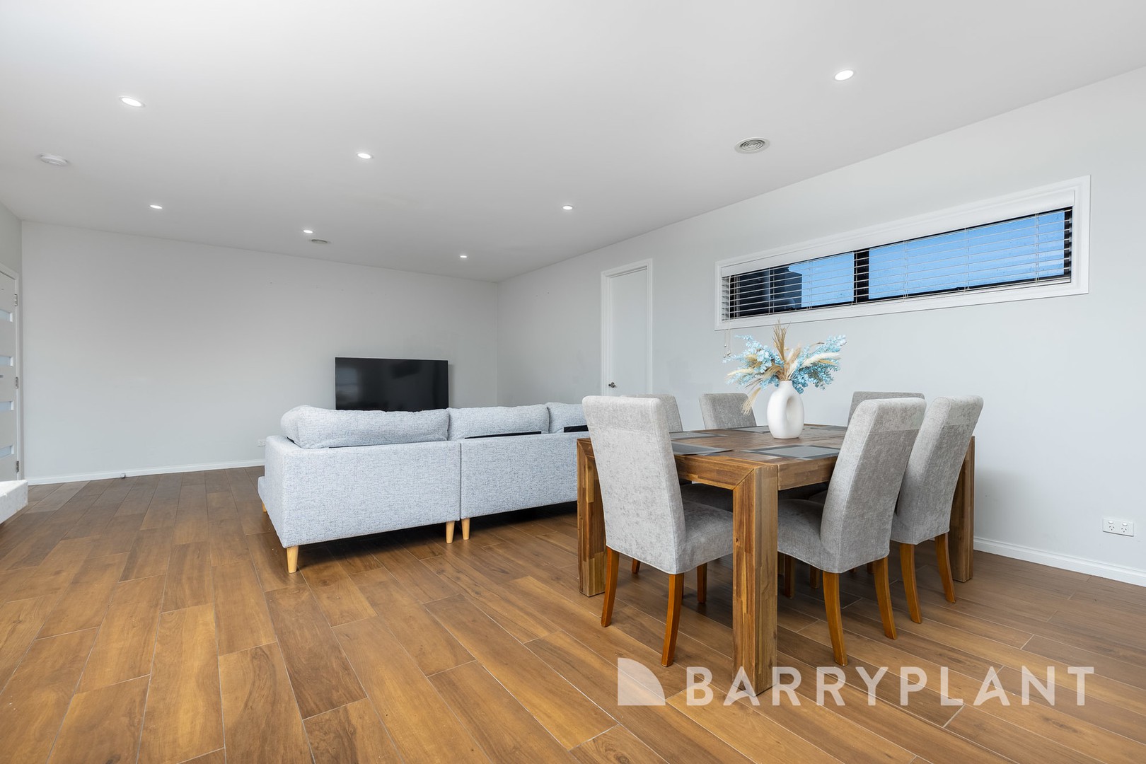 3/16 La Rochelle Boulevard, Point Cook, VIC 3030, Point Cook - Thumbnail 7