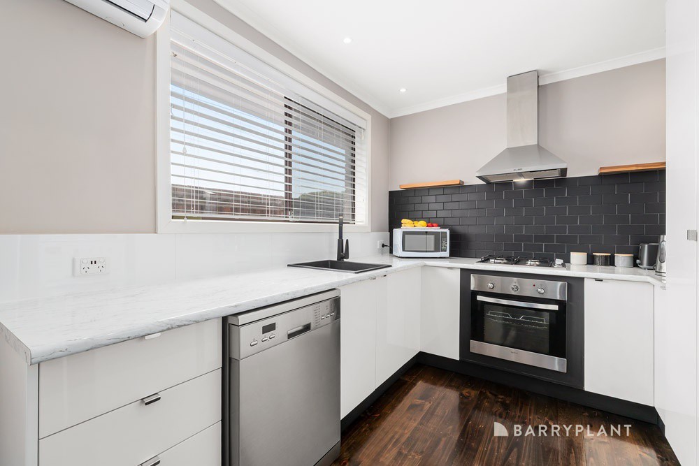 3/16 Sieben Close, Mill Park, VIC 3082 - Thumbnail 2 - 18/03/2025