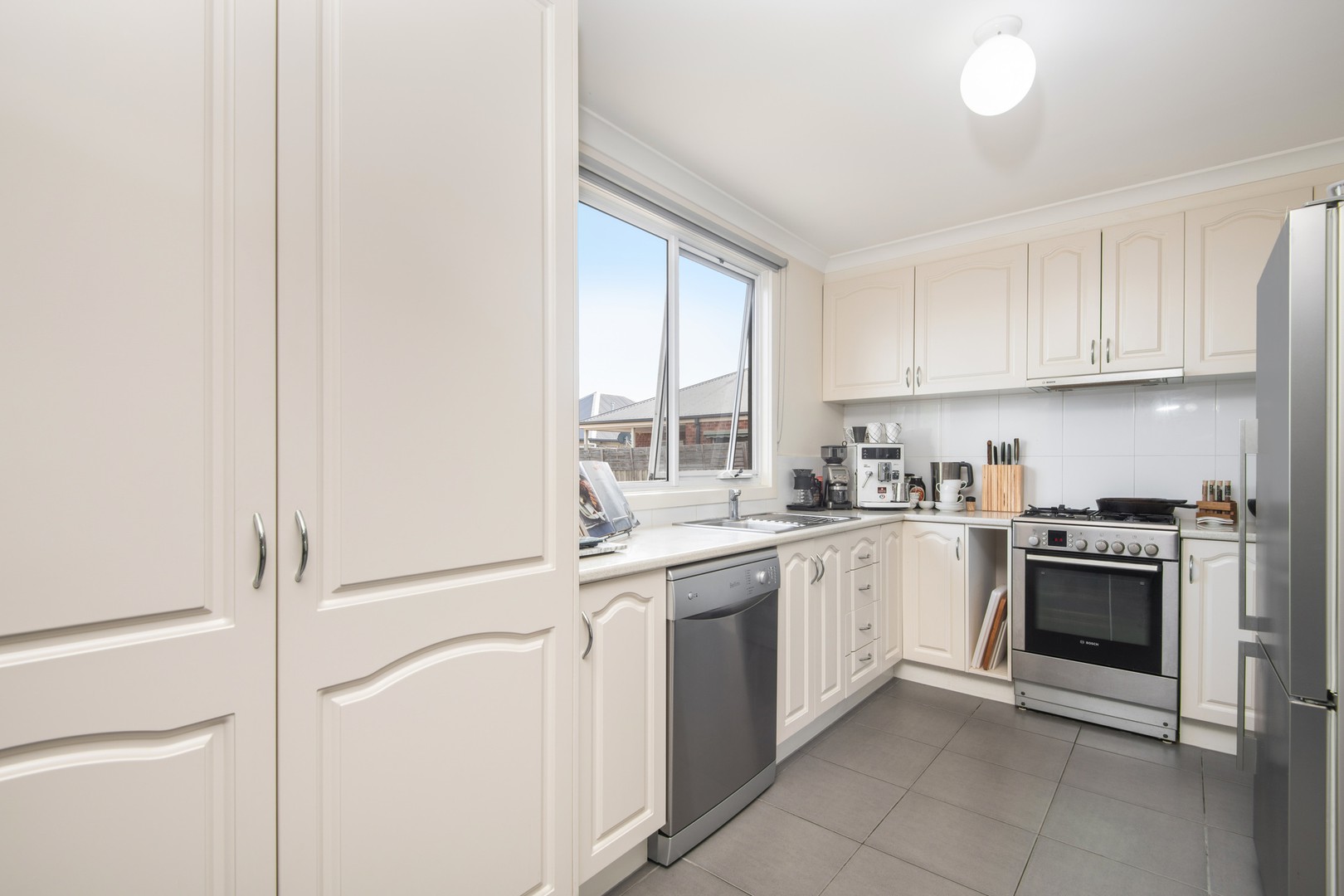 3/164-166 Townsend Road, St Albans Park, VIC 3219, St Albans Park - Thumbnail 2