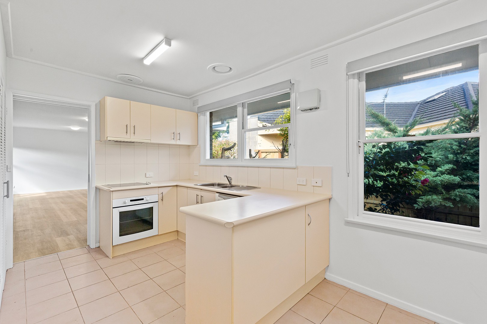 3/166 Canadian Bay Road, Mount Eliza, VIC 3930 - Thumbnail 1 - 09/09/2026