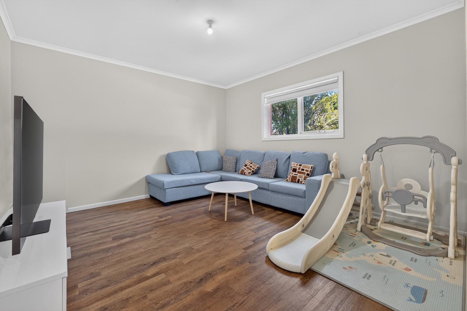 3/17 Dahlsen Crescent, Bairnsdale, VIC 3875 - Thumbnail 2 - 05/08/2026