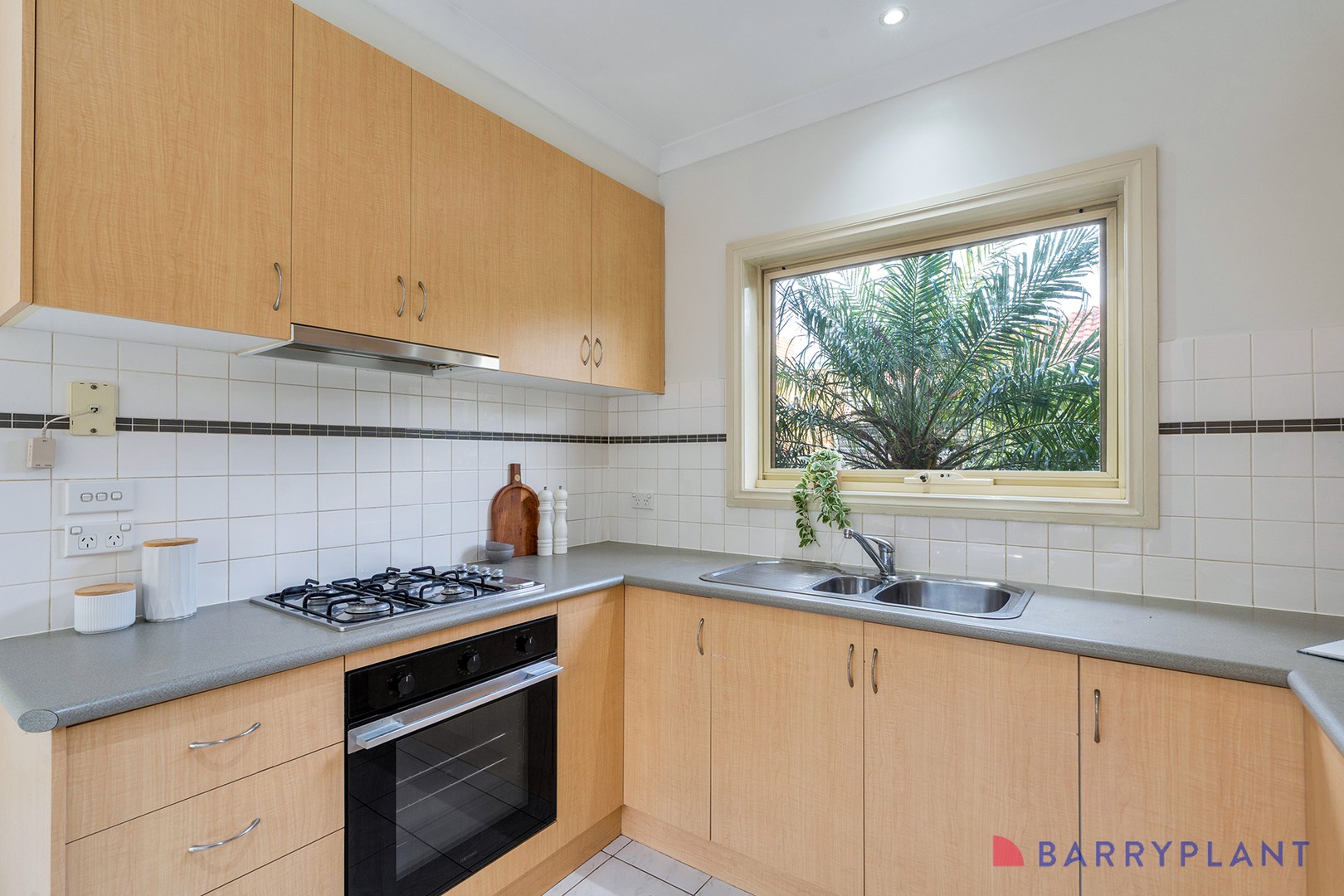 3/17 Dundee Street, Reservoir, VIC 3073, Reservoir - Thumbnail 4