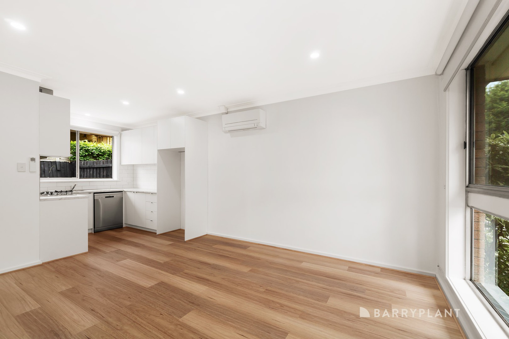 3/17 Foch Street, Reservoir, VIC 3073, Reservoir - Thumbnail 3