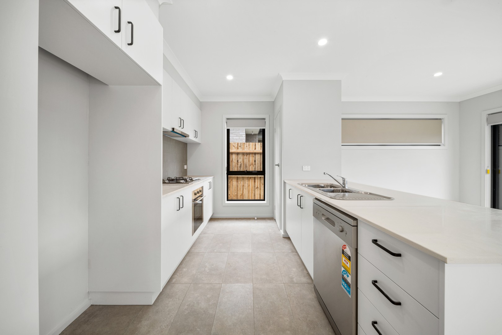 3/172 Matthews Road, Corio, VIC 3214, Corio - Thumbnail 3