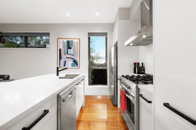 3/18 Calderwood Street, Bulleen, VIC 3105, Bulleen - Thumbnail 4