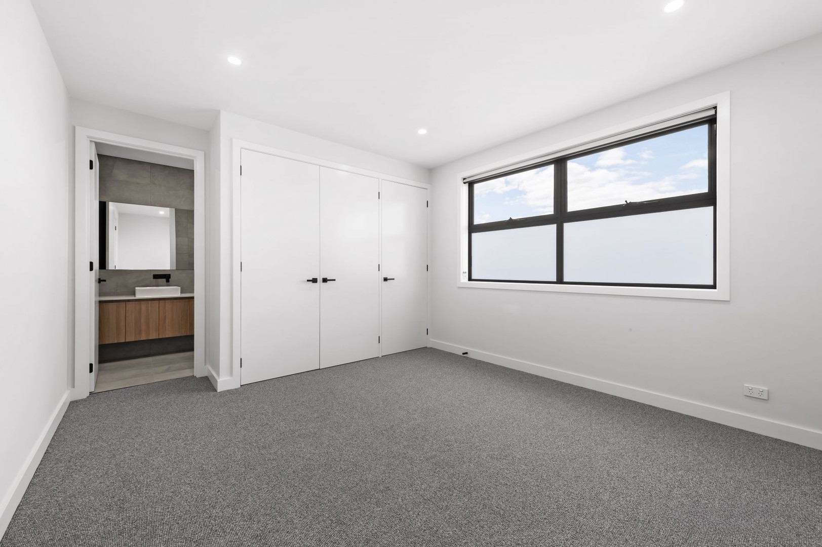 3/18 Champion Street, Doncaster East, VIC 3109, Doncaster East - Thumbnail 5