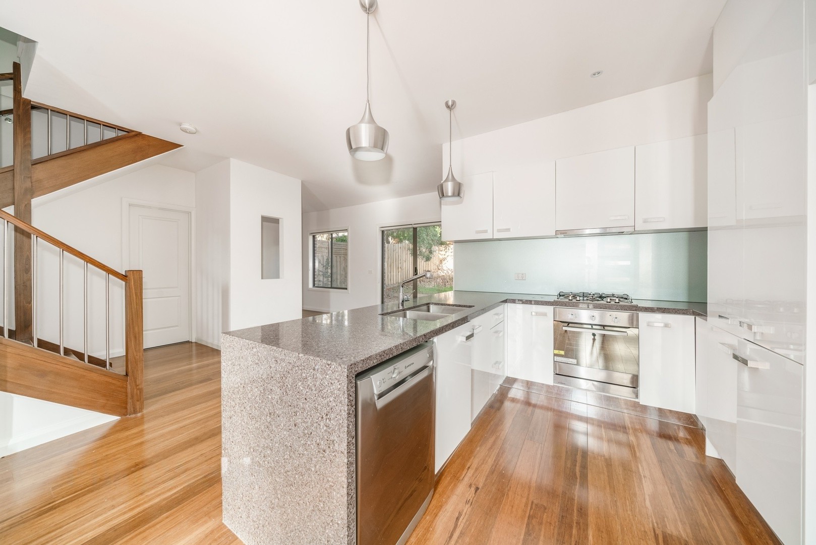 3/18 Chippewa Avenue, Donvale, VIC 3111, Donvale - Thumbnail 2
