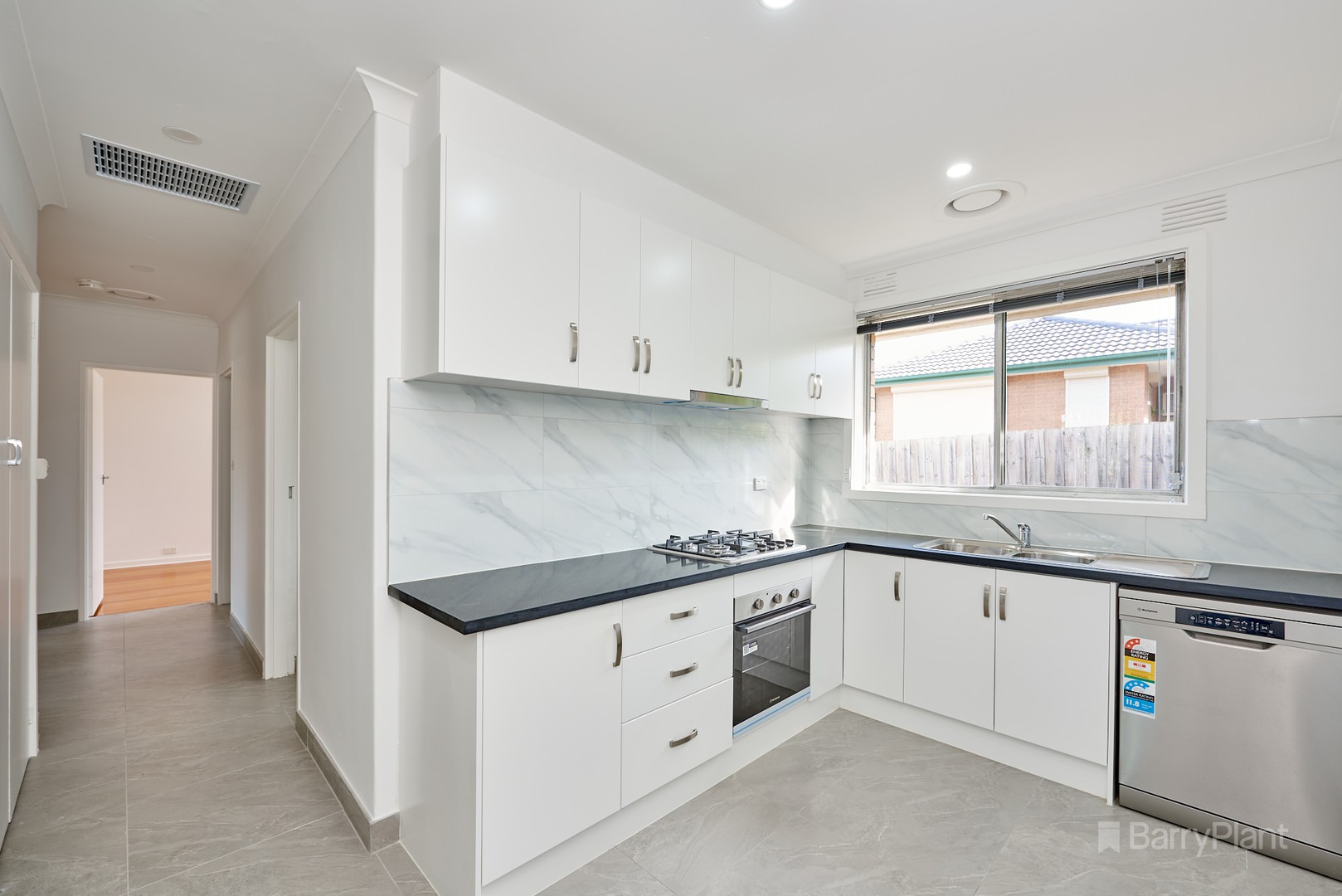 3/18 Dunblane Road, Noble Park, VIC 3174, Noble Park - Thumbnail 2