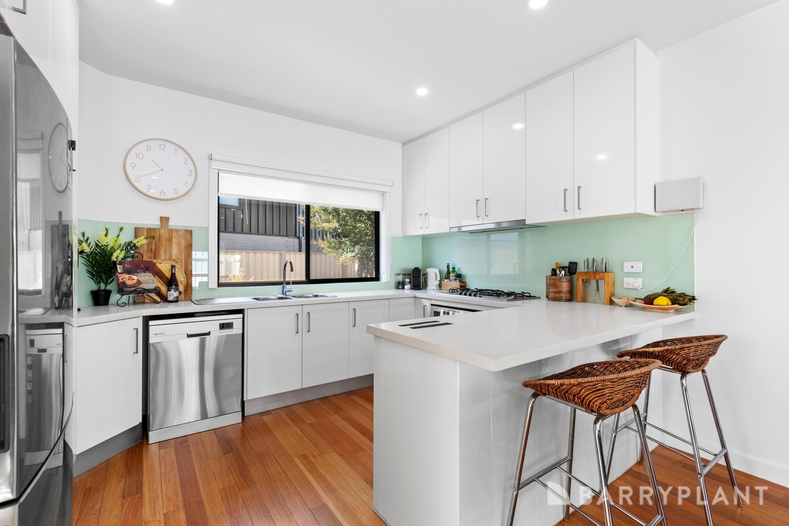 3/18 Josephine Street, Oak Park, VIC 3046, Oak Park - Thumbnail 3