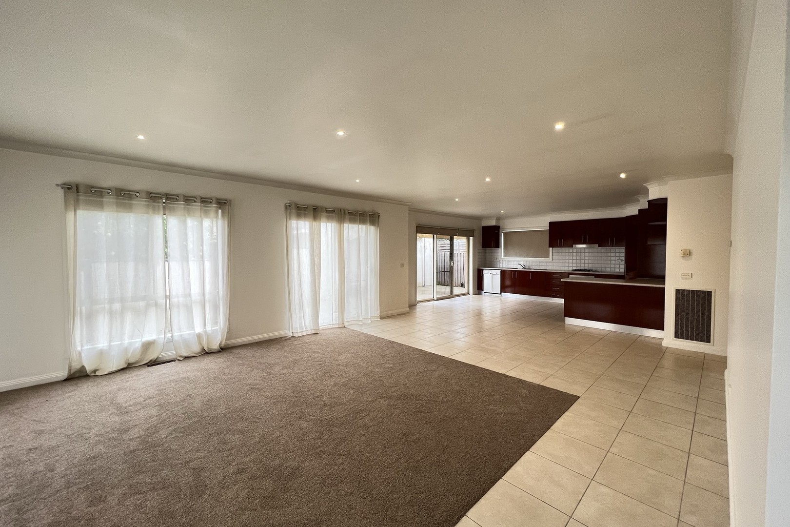 3/18 Kirwan Avenue, Lalor, VIC 3075, Lalor - Thumbnail 2