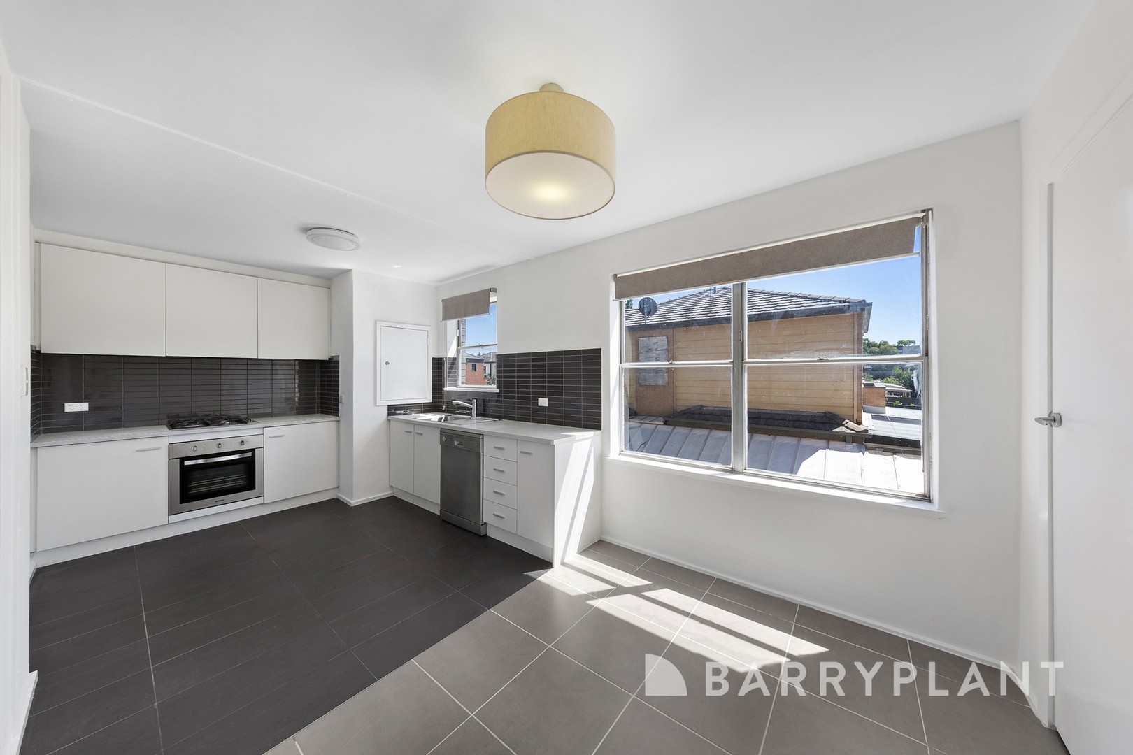 3/18 Lawn Crescent, Braybrook, VIC 3019, Braybrook - Thumbnail 4
